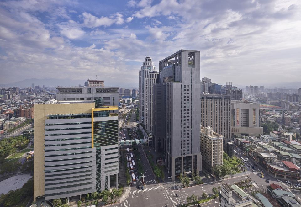 1. 힐튼 타이베이 ..