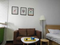 珠海翰林蓝海主题公寓 - 大床房