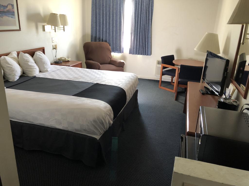 Americas Best Value Inn Green River