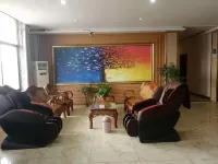 Jiayi Hotel (Heze Dingtao Bus Station)