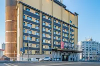 Rezen Donggu Hotel (Harbin Central Street Railway Station Branch) Hotel in zona Heilongjiang Revolution Museum