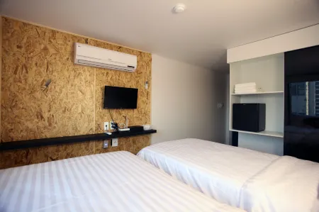 KSTAR METRO Hotel