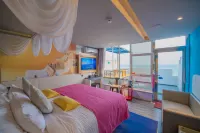 The sussie house