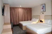 LIC Plaza Hotel