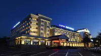 Yantai Lijing Overseas Chinese Hotel