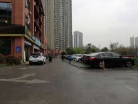 嘉尔酒店(宜昌万达广场店) - 停车场