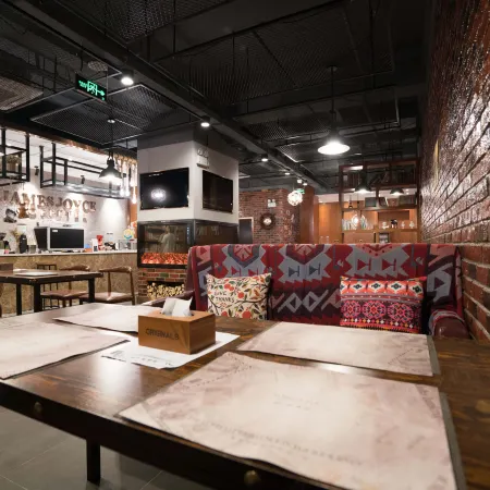 James Joyce Coffetel ( Hefei Dayun mall Water Resources and Hydropower School Store)
