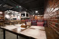 James Joyce Coffetel ( Hefei Dayun mall Water Resources and Hydropower School Store)