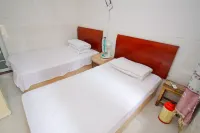 Fusheng Hostel - 인 (Inns)