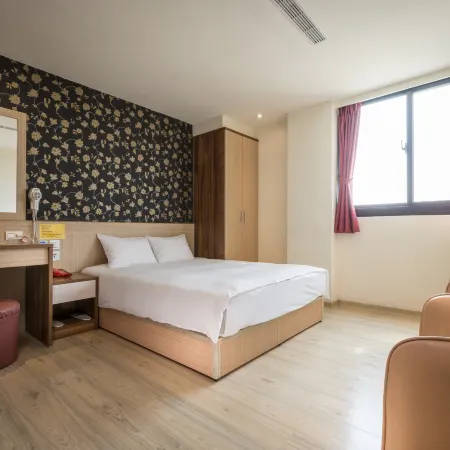 YaDi Hotel Отели рядом с достопримечательностью «Винодельня Пули»