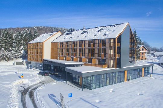 普里特维斯莱拉酒店