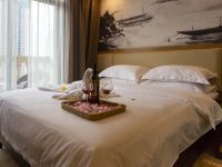 泸州四季澜庭酒店 - 风情浪漫大床房