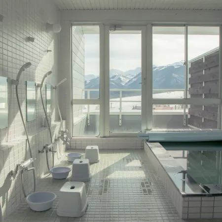 La Vista Hotel Tsugaike - Stay on the Slopes