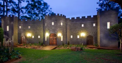 The Castle on Tamborine Hotels near Cuckoo Clock Nest