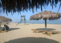 Liangge Seaview Holiday Homestay (Zhongnan Tangshanwan Branch)