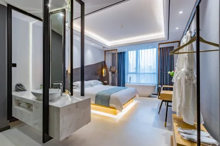 Yuemu Hotel Отели рядом с достопримечательностью «Imperial Palace of Emperor Chenwu»