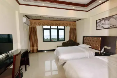 Dongxing Dongsen Hotel (Wanwei Golden Beach Scenic Area)