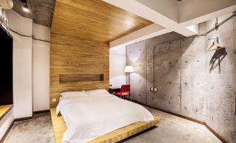 UniLoft Hostel (Dalian Railway StationDongguan Street Historical and Cultural Block Store)