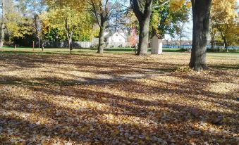 Riverside Park Motel and Campground