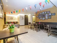 Aim House Bangkok No Parking Hotels near Riverside