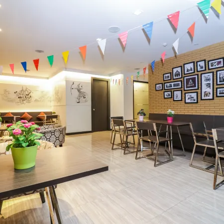 Aim House Bangkok No Parking Отели рядом с достопримечательностью «Риверсайд»
