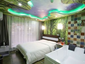 Changchun Qihan Theme Hotel