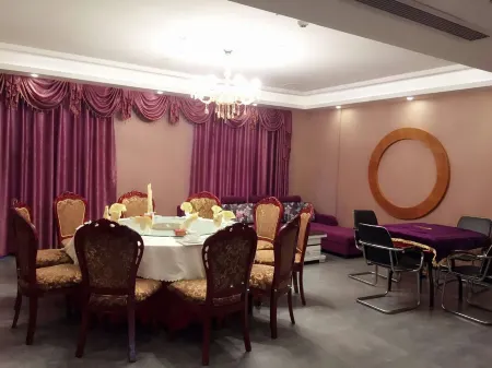 Faguo Hotel Отели рядом с достопримечательностью «Shennong Stream Qianfu Cultural Tourism Area»