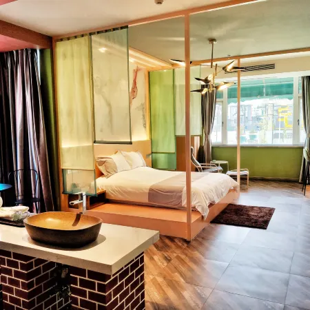 Element Garden Hotel