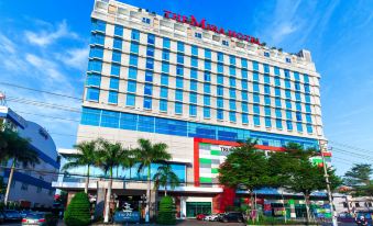 The Mira Hotel