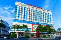 米拉飯店 Cửa Hàng DV Tin Học Quỳnh Như附近的飯店
