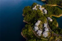 Bright Resort - Romantic