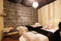 Ganesha Wellness Spa Hotels in East Perth