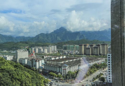 메이이 라이트 럭셔리 호텔