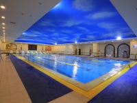 乌鲁木齐明园新时代大酒店 - 室内游泳池