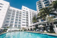 Cadillac Hotel & Beach Club, Autograph Collection - parking