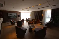 Ruisheng International Business Club Hotel - Baarit