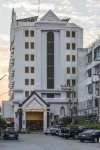 Ayothaya Riverside Hotel Hotels near Wat Chaiwatthanaram