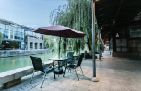 Meijin Warm Hotel (Suzhou Jinji Lake Ligongdi Boutique)