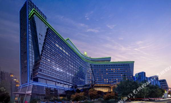 Holiday Inn Chengdu Century City-Westtower by IHG