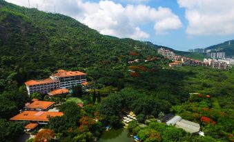 Evergreen Resort Hotel