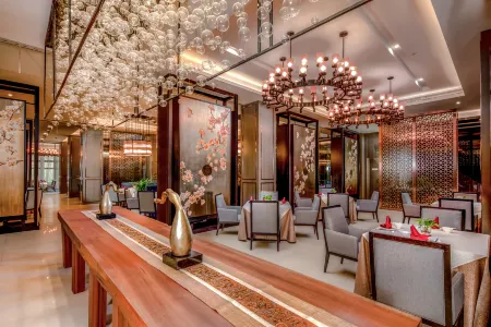 Felton Grand Hotel Bazhong