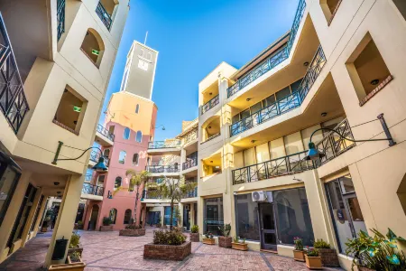 Clocktower Apartment Hotel