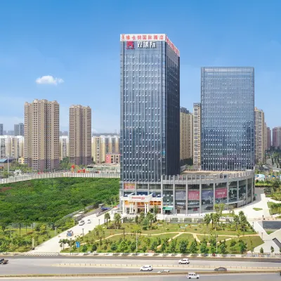 維也納國際飯店（昆明新螺螄灣萬科魅力之城廣衛地鐵站店） 塔密附近的飯店
