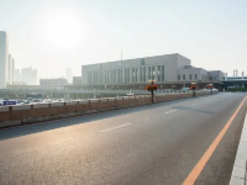 Yuexianglai Hotel (Dalian Railway Station Zhongshan Square) Hotels in Dalian