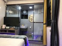 广州大学城豆豆公寓 - 优选大床房(冷暖空调)