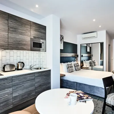 利物浦馨樂庭中央商業區飯店 利物浦世界博物館附近的飯店