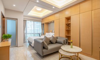 One Carat Executive Apartment