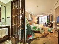 桂林戴斯酒店 - 四人家庭主题房