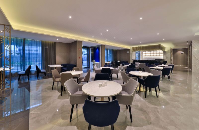 Orange Hotel (Shanghai Hongqiao Railway Station Beidi Road)