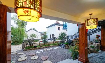 Changxing Yangfeng Creek Guesthouse